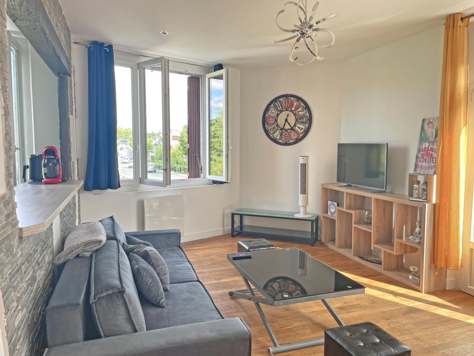 Grand T2 Renove - Bord Du Canal - Commerces A Pied Moret-sur-Loing Exterior photo